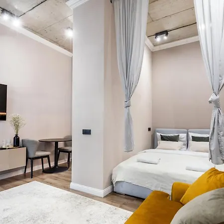Apartment Renaissance Key By Reside Baltic