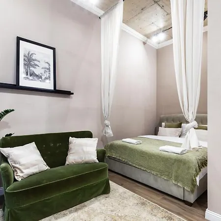 Apartment Renaissance Key By Reside Baltic