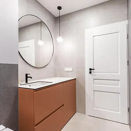Renaissance Key By Reside Baltic Apartment *